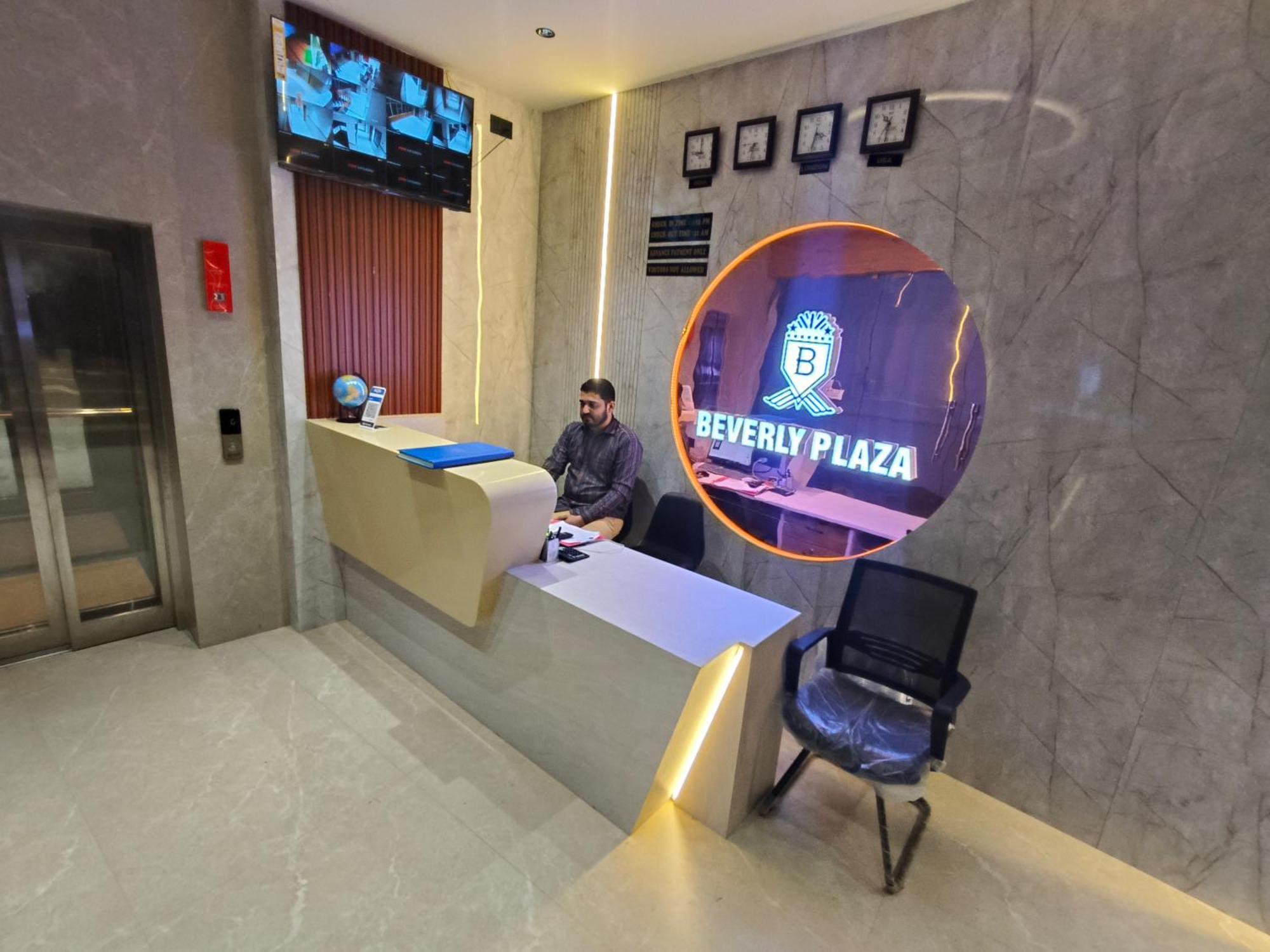 Hotel Beverly Plaza โคชิโคด ภายนอก รูปภาพ